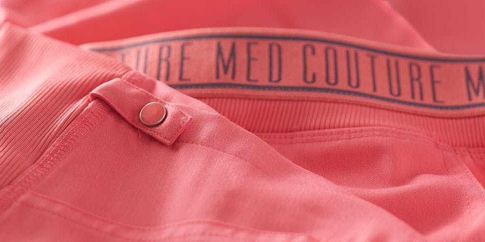 TheRightScrubs-Scrubs-Classic-Med-Couture-Touch